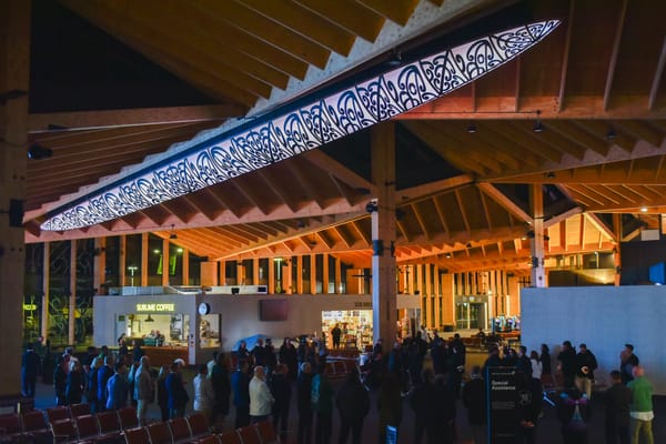 Whakaūwhera o Te Waka Aorere Ararau